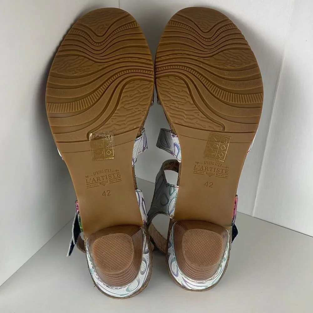 L’Artiste by Spring Step Bakiki Floral Embossed Leather Strappy Sandals 42